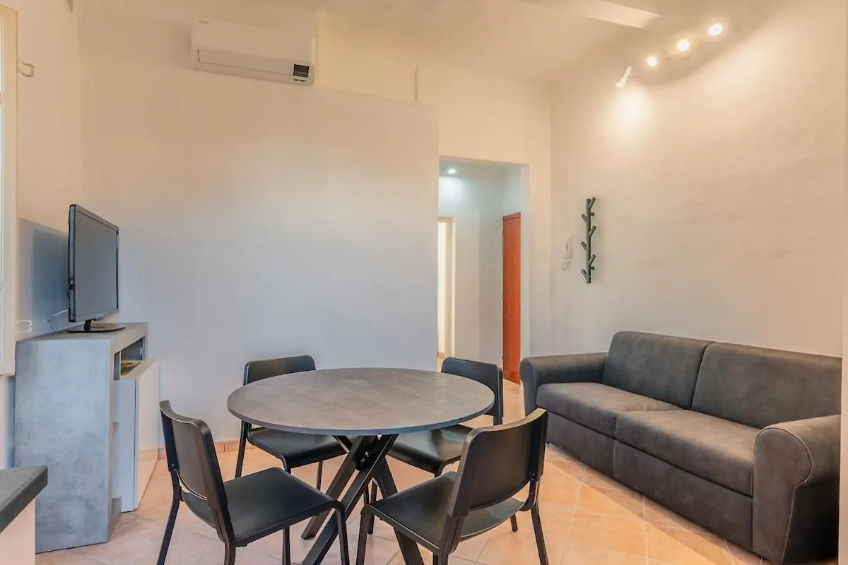 Camilla Apartment - Affitti Brevi Italia Lucca 0*,  Italy